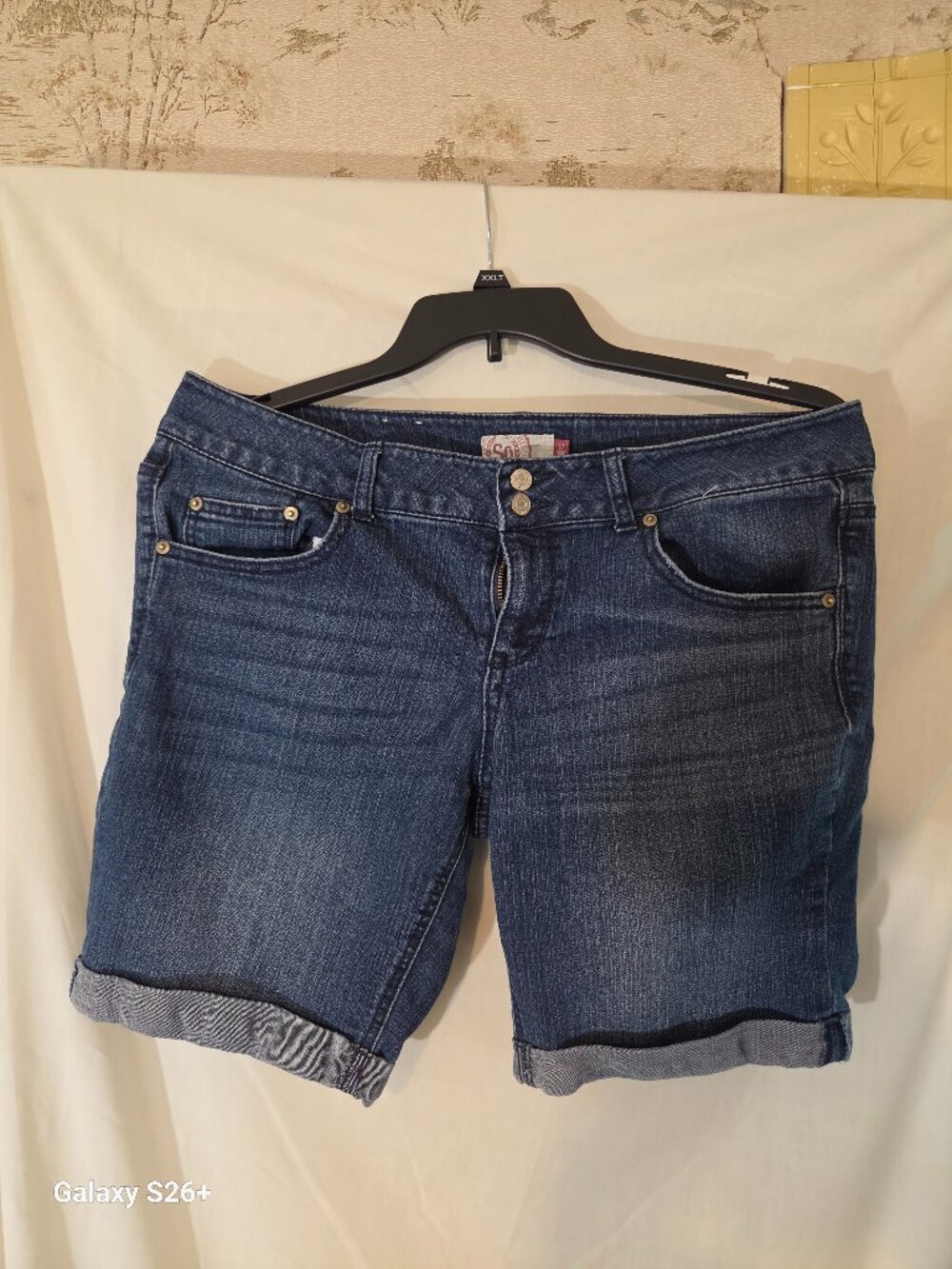 SO Women’s Denim Bermuda Shorts Size 17